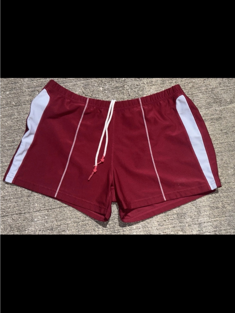 Nike silver Tag Vintage 1990’s Woman’s SZ.M Athletic Shorts embroidered swoosh